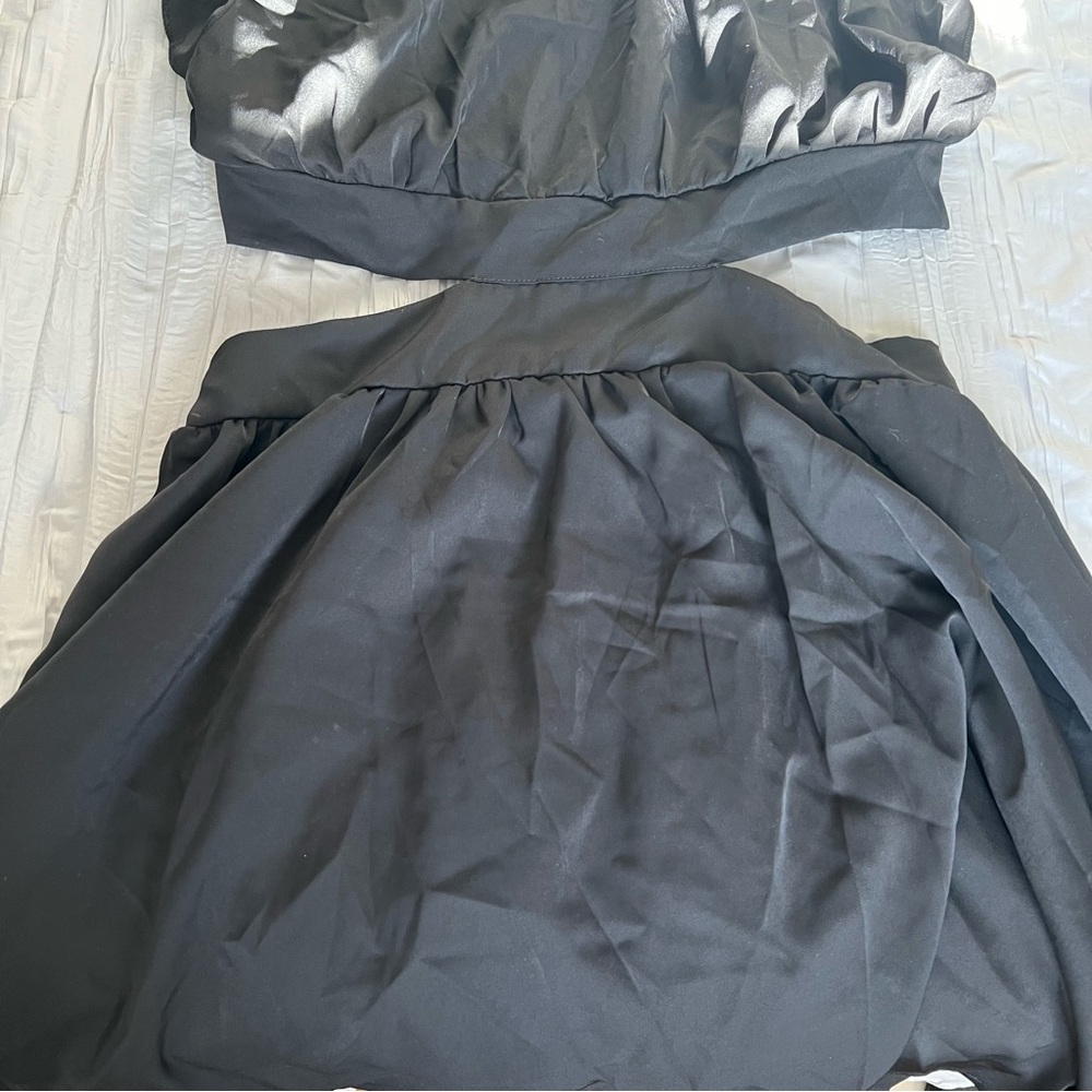 SHEIN Frenchy Cut Out Waist Solid Dress